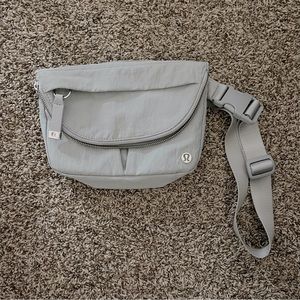 Lululemon All Night Festival Bag 3L